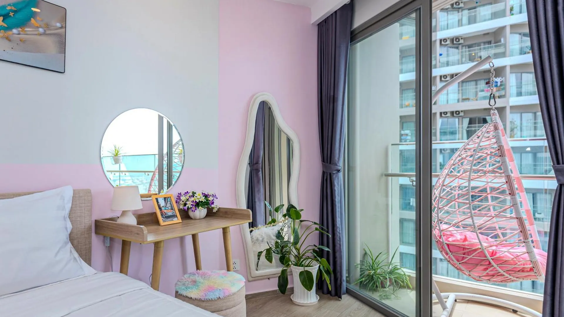 Apartment The Song Vung Tau - Pool Rooftop Free- Ocean View Nearbeach