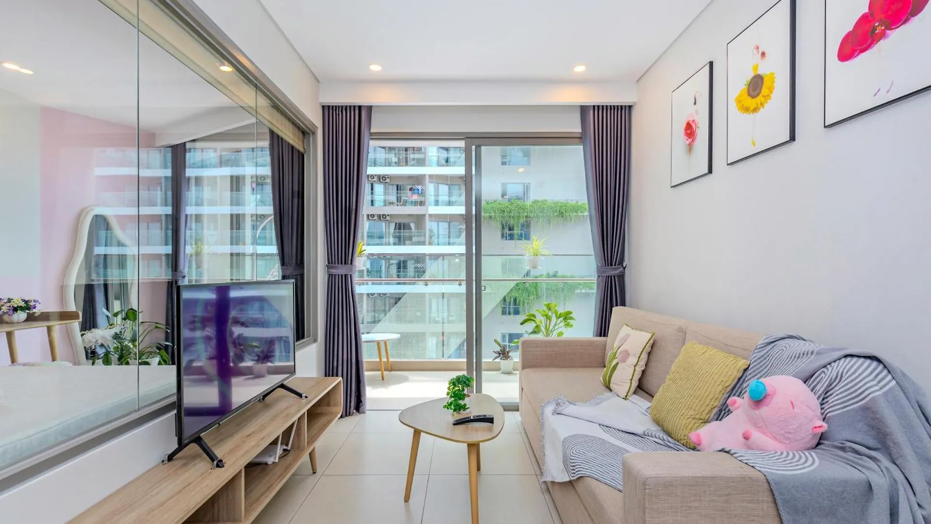 Apartment The Song Vung Tau - Pool Rooftop Free- Ocean View Nearbeach