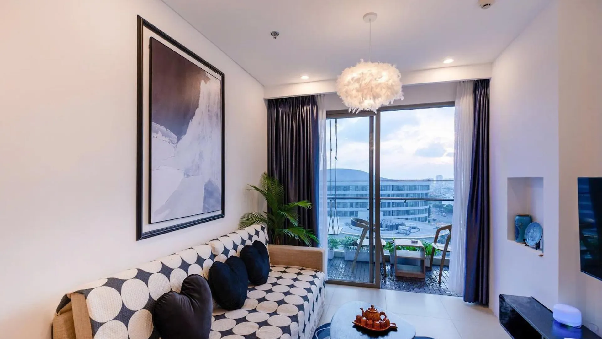 The Song Vung Tau - Pool Rooftop Free- Ocean View Nearbeach Apartment