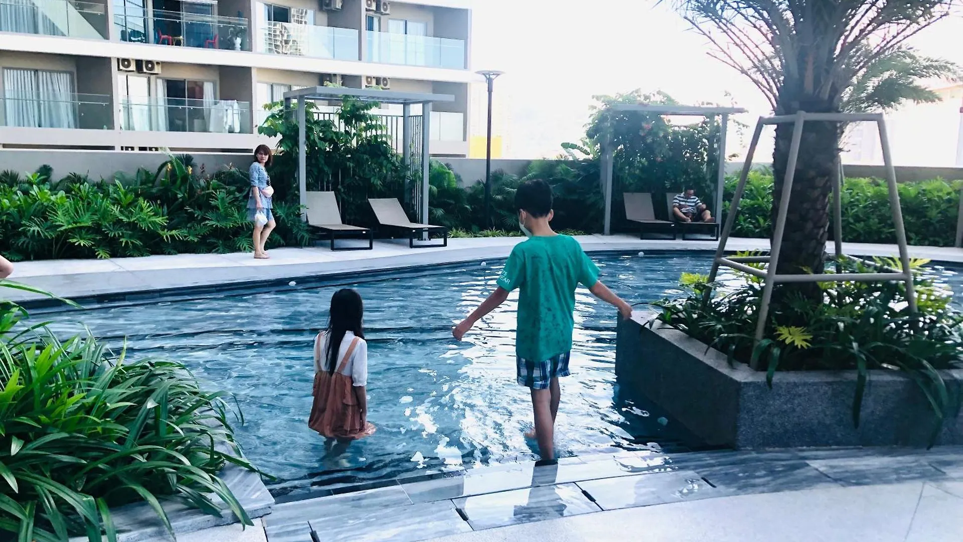Apartment The Song Vung Tau - Pool Rooftop Free- Ocean View Nearbeach
